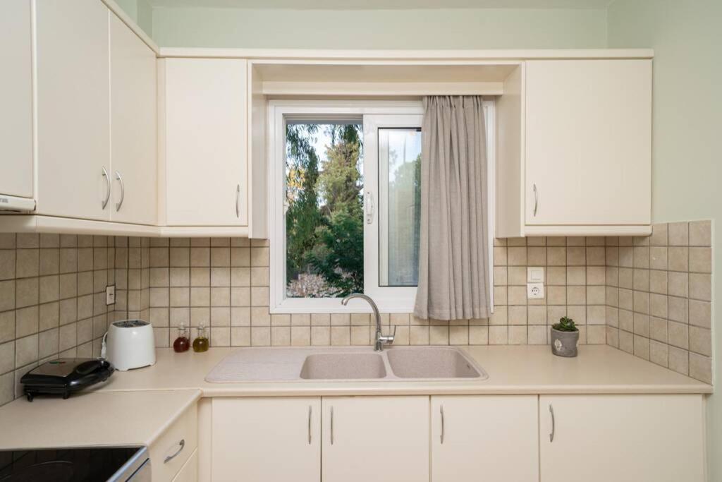 Central & Elegant Suite With Private Garden Argostoli  Esterno foto