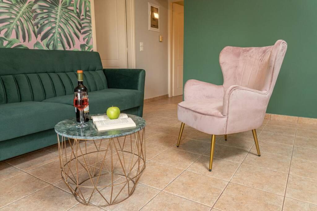 Central & Elegant Suite With Private Garden Argostoli  Esterno foto
