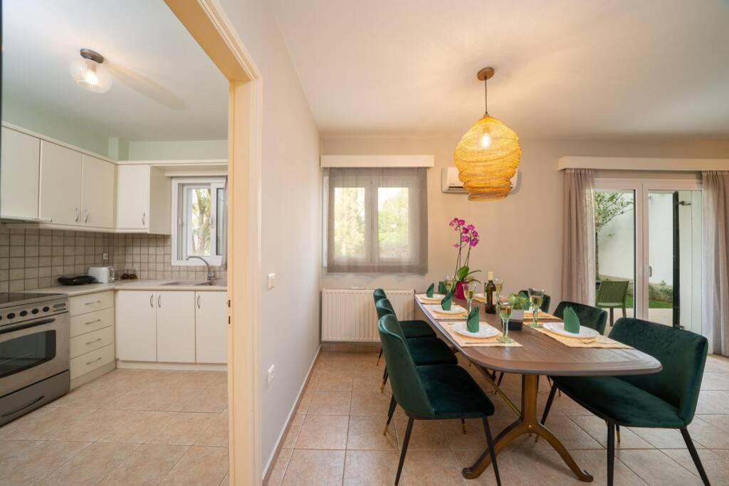 Central & Elegant Suite With Private Garden Argostoli  Esterno foto