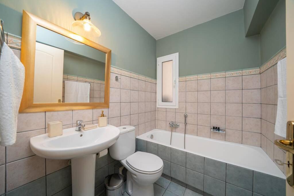 Central & Elegant Suite With Private Garden Argostoli  Esterno foto
